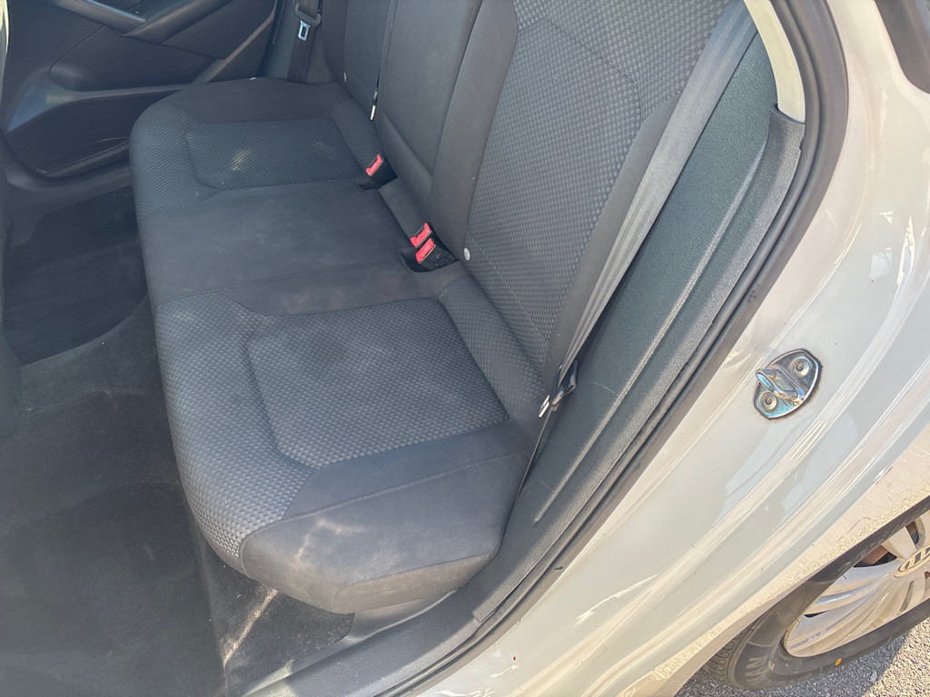 2015 Volkswagen Passat Image 5