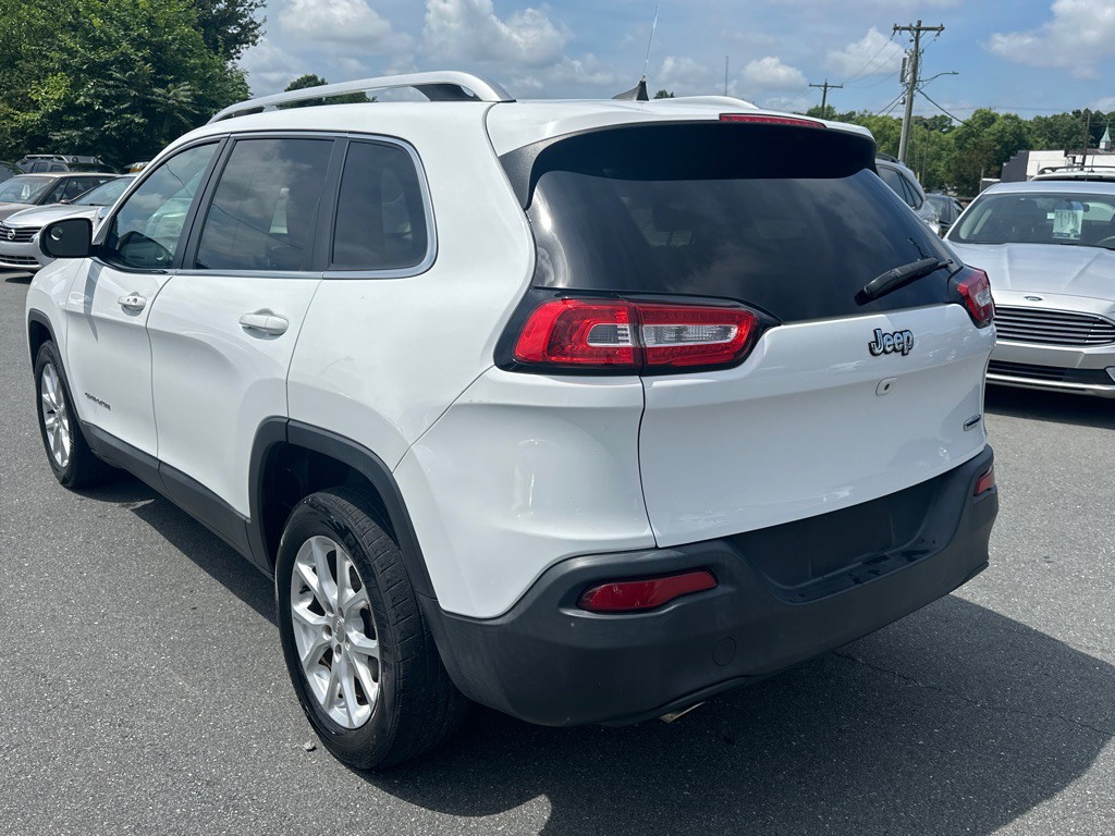 2016 Jeep Cherokee Image 3