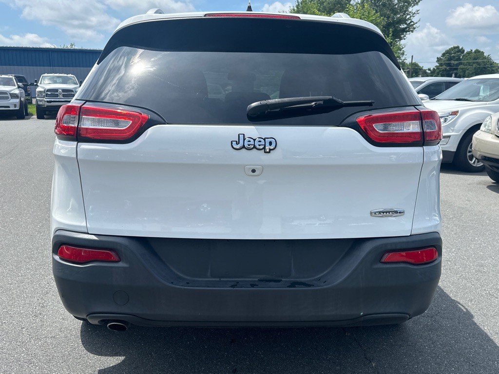 2016 Jeep Cherokee Image 4