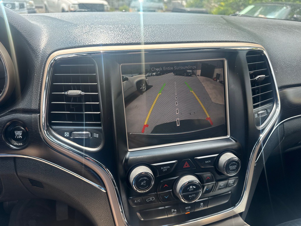 2014 Jeep Grand Cherokee Image 16