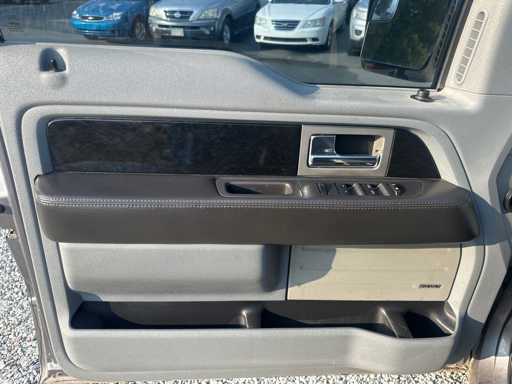 2012 Ford F-150 Image 11