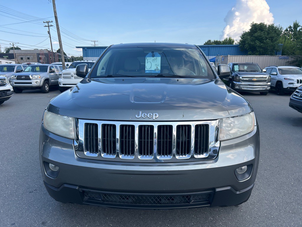 2013 Jeep Grand Cherokee Image 2