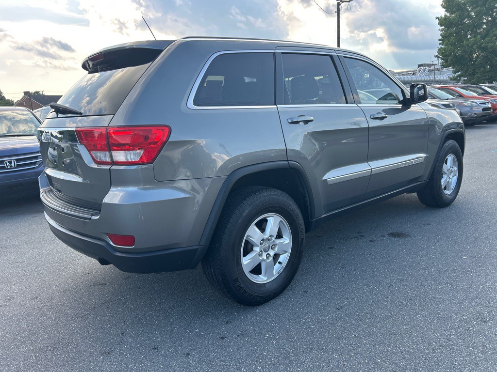 2013 Jeep Grand Cherokee Image 5