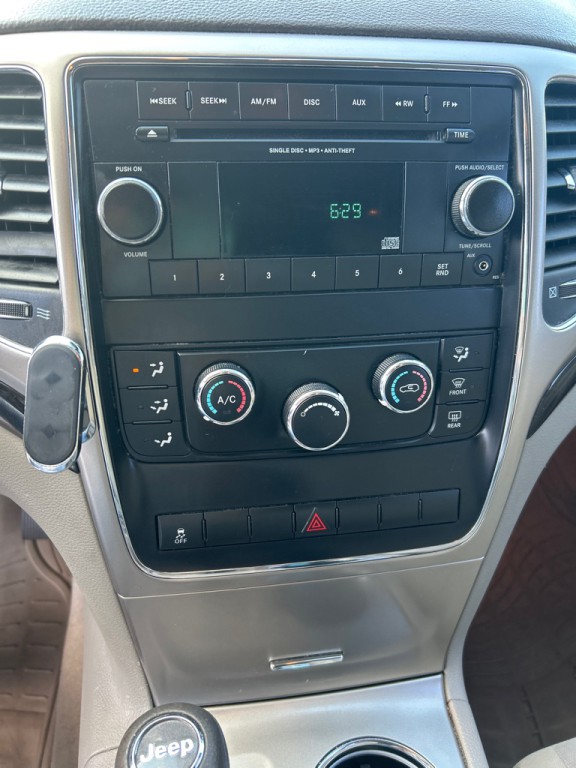 2013 Jeep Grand Cherokee Image 16