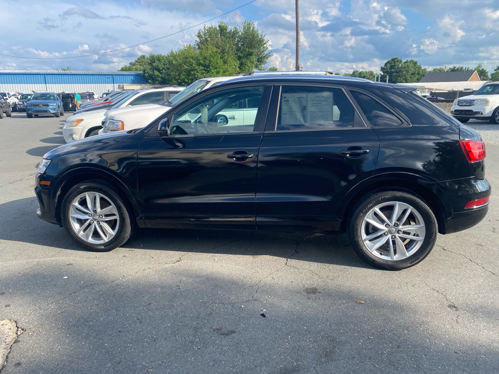 2017 Audi Q3 Image 6