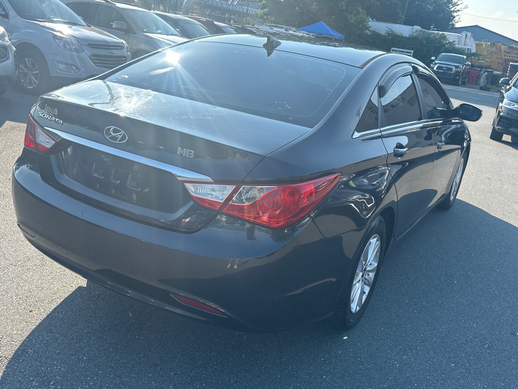 2013 Hyundai Sonata Image 5
