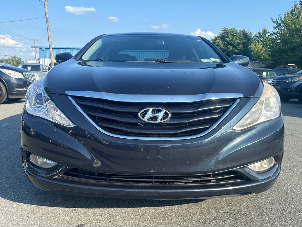 2013 Hyundai Sonata Image 8