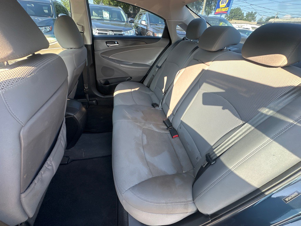 2013 Hyundai Sonata Image 13