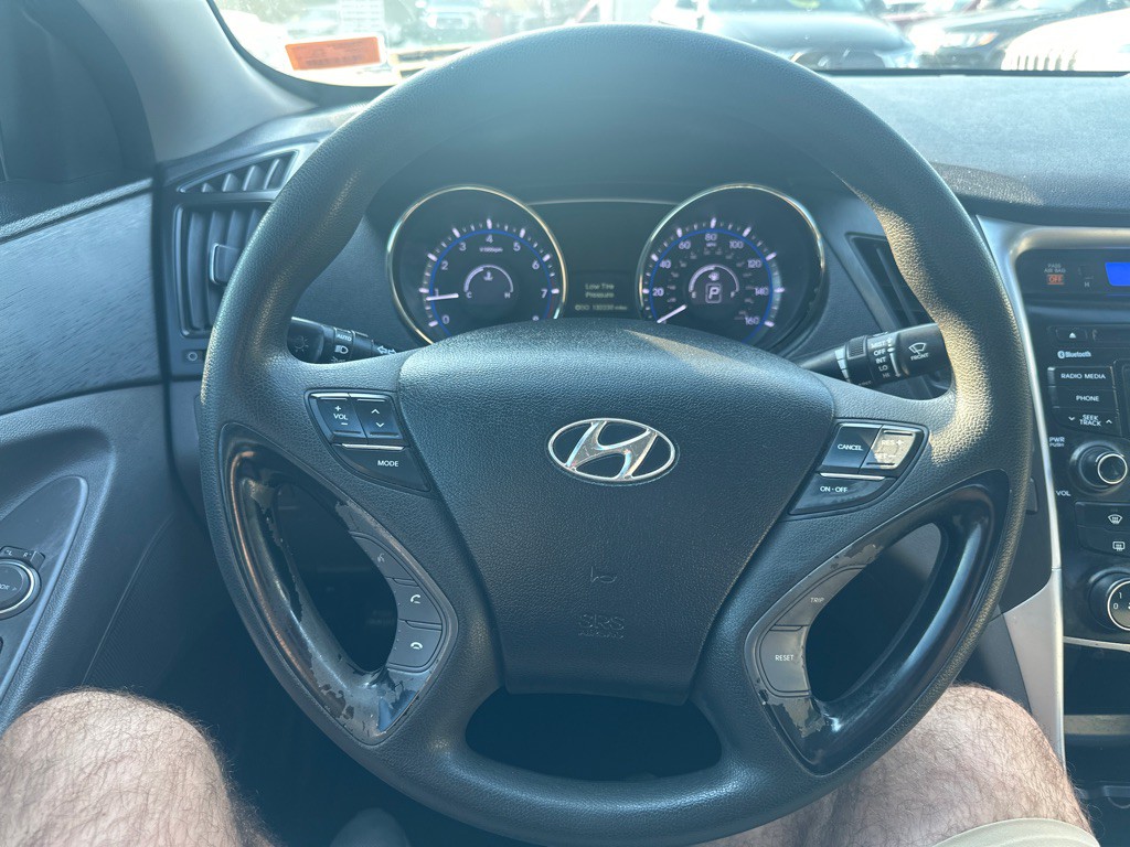 2013 Hyundai Sonata Image 15