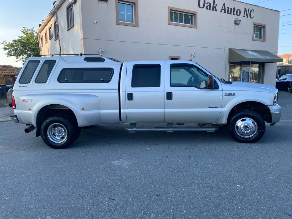 2006 Ford F-350 Image 2