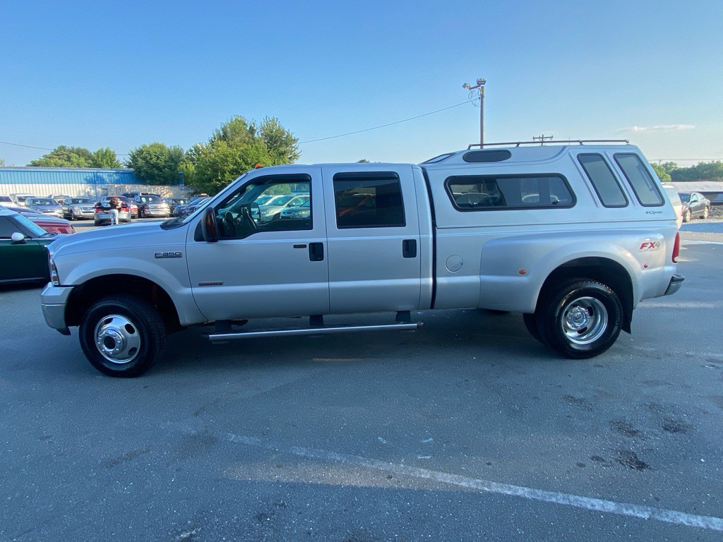 2006 Ford F-350 Image 6