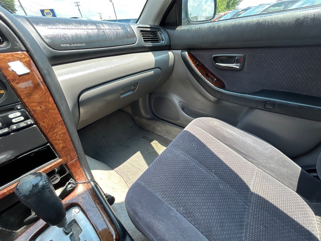 2003 Subaru Legacy Image 16
