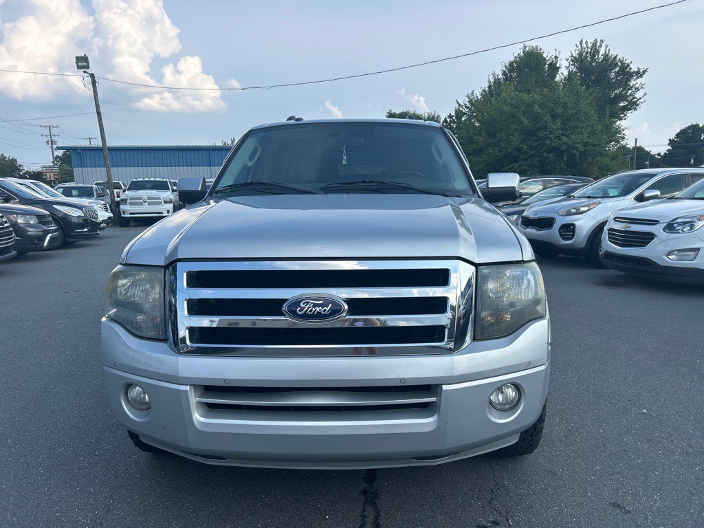 2012 Ford Expedition Image 2