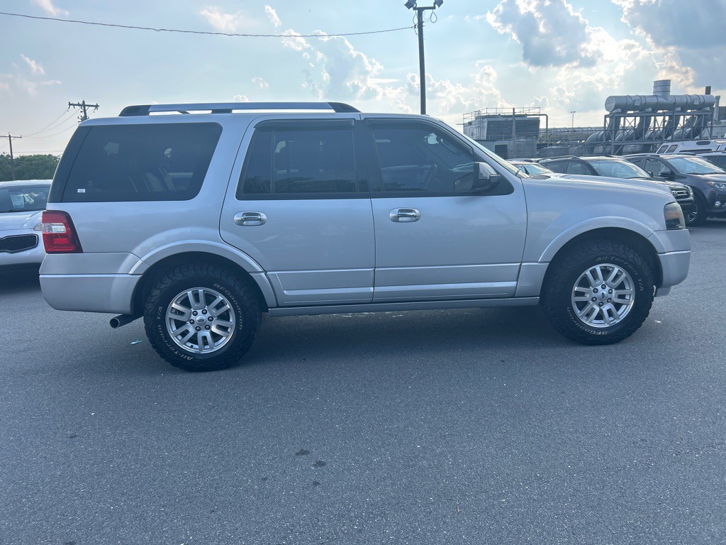 2012 Ford Expedition Image 4