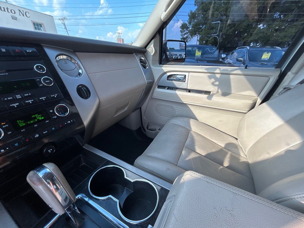 2012 Ford Expedition Image 21