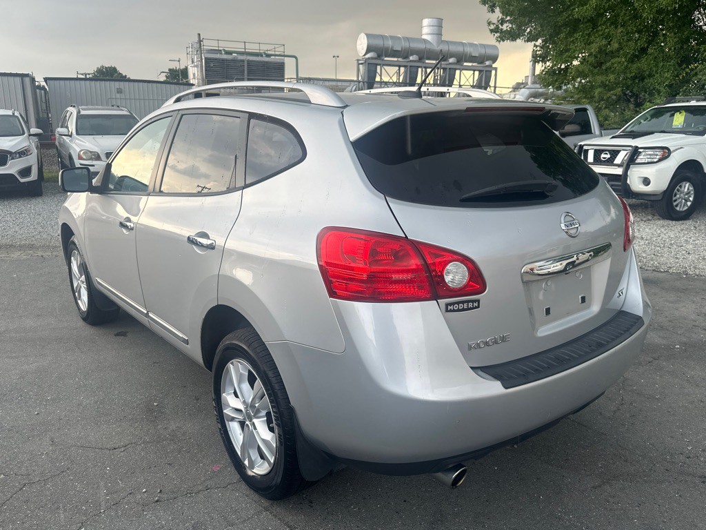 2012 Nissan Rogue Image 3