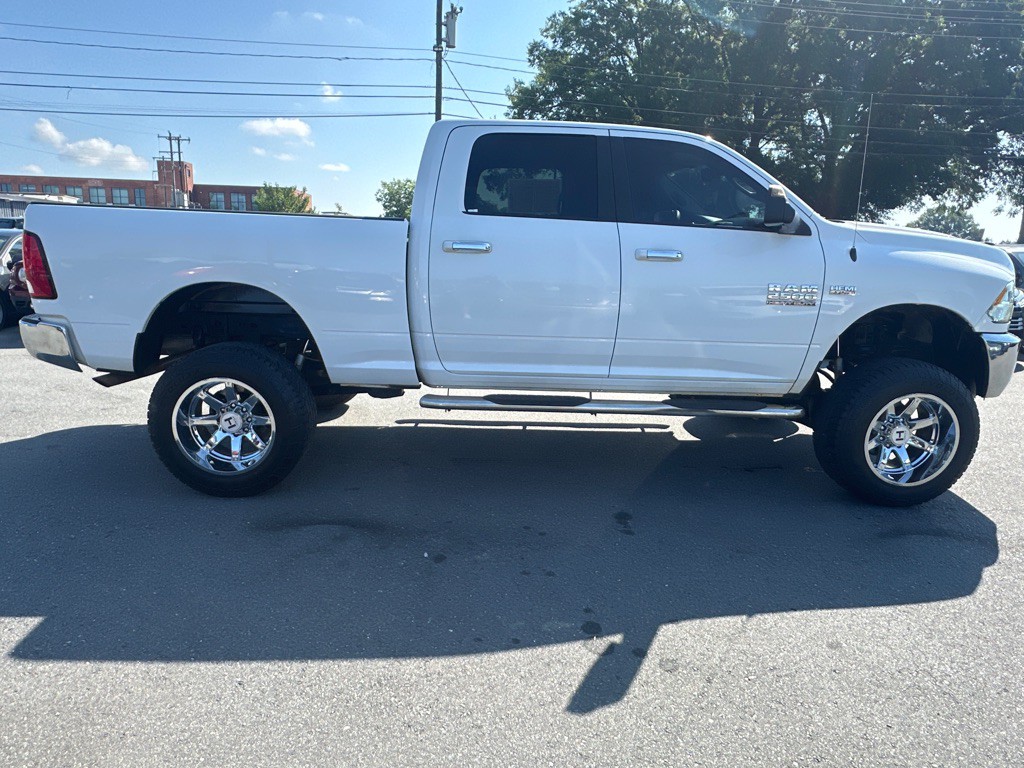 2015 RAM 2500 Image 5