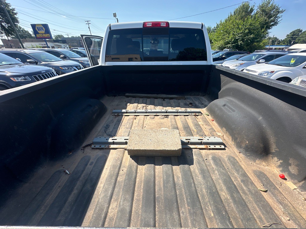 2015 RAM 2500 Image 17