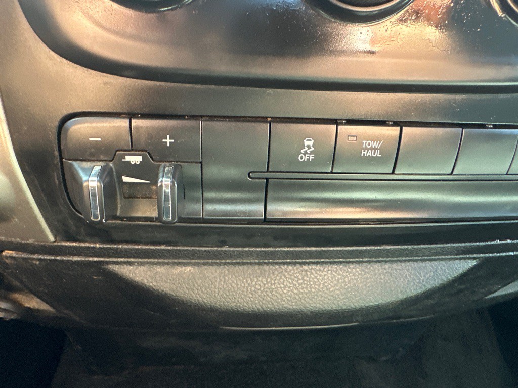 2015 RAM 2500 Image 22