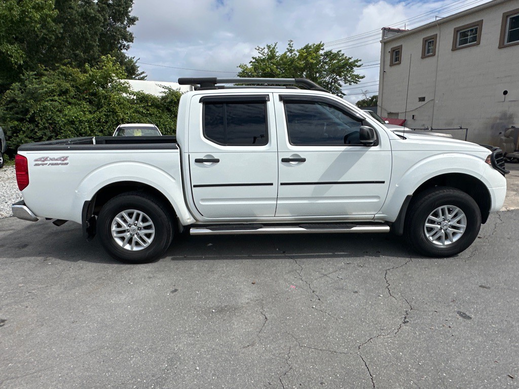 2018 Nissan Frontier Image 6