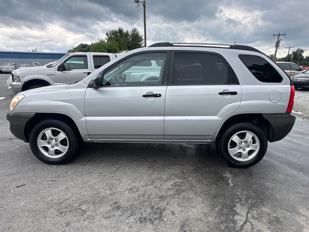 2007 Kia Sportage Image 2