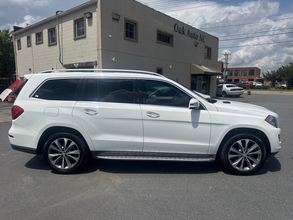2016 Mercedes-Benz GL-Class Image 6