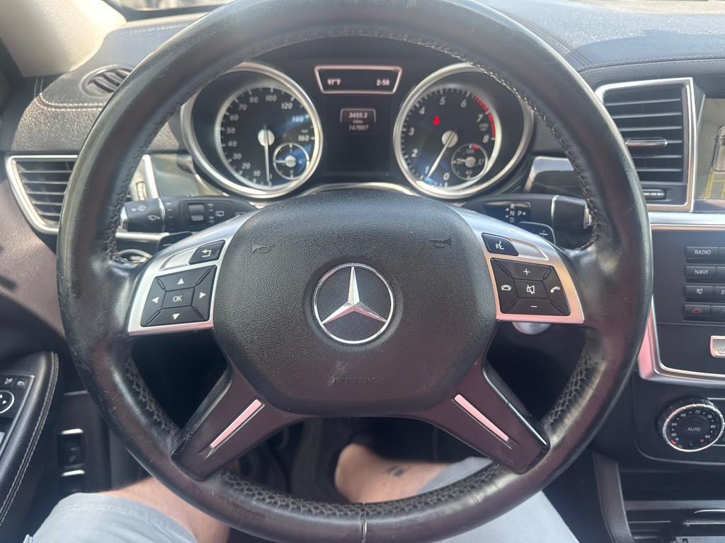 2016 Mercedes-Benz GL-Class Image 19