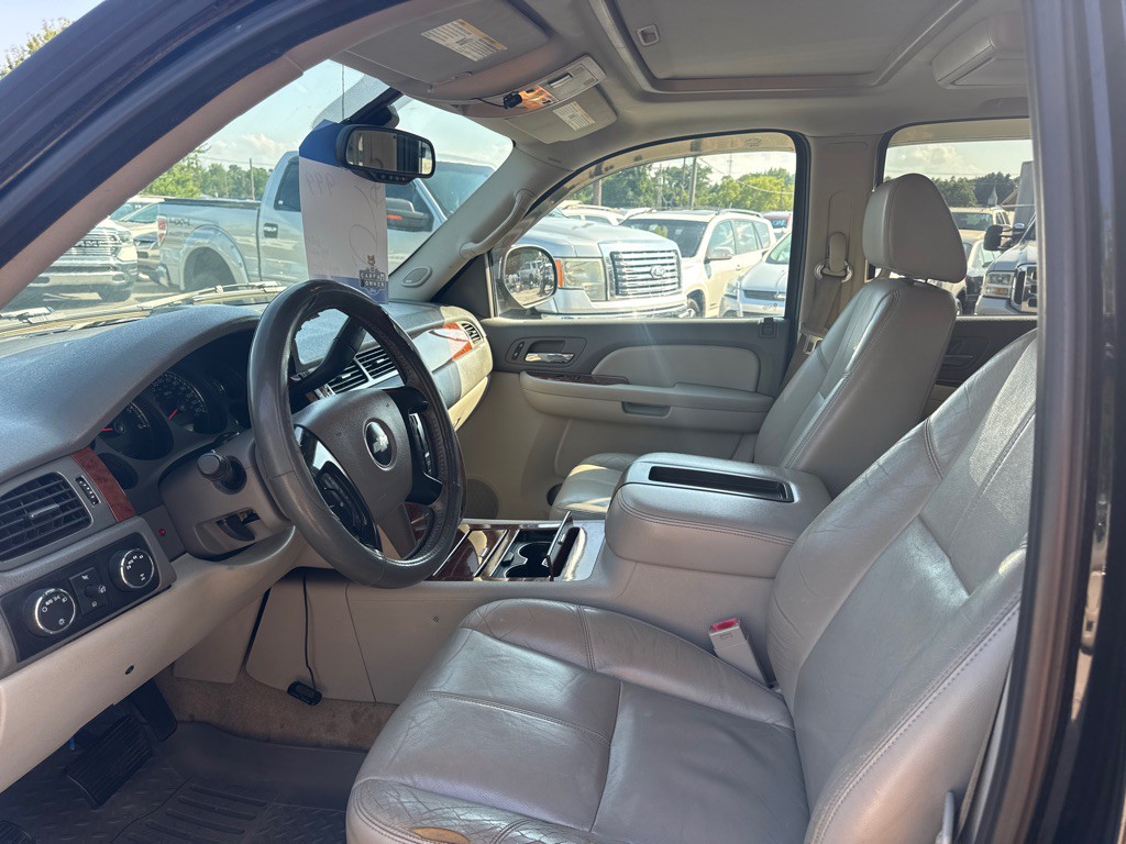 2008 Chevrolet Avalanche Image 7