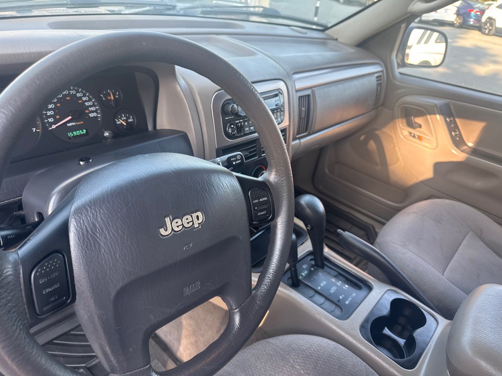 2002 Jeep Grand Cherokee Image 13