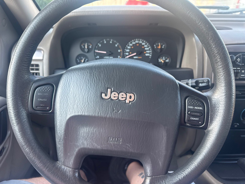 2002 Jeep Grand Cherokee Image 15