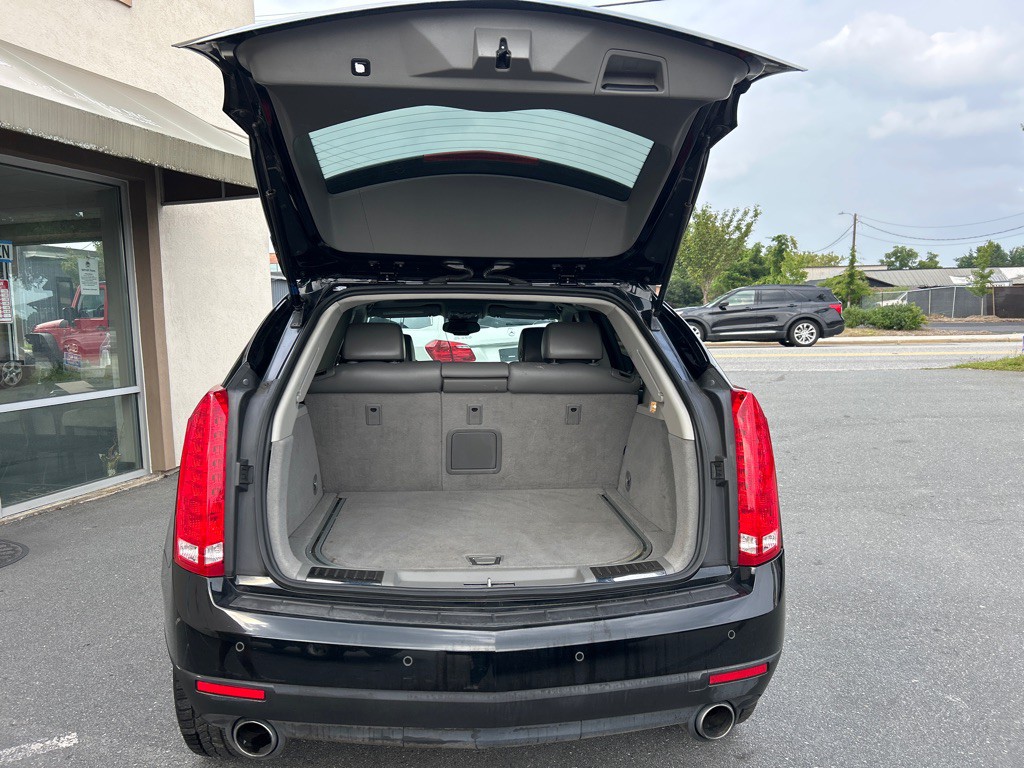 2011 Cadillac SRX Image 9