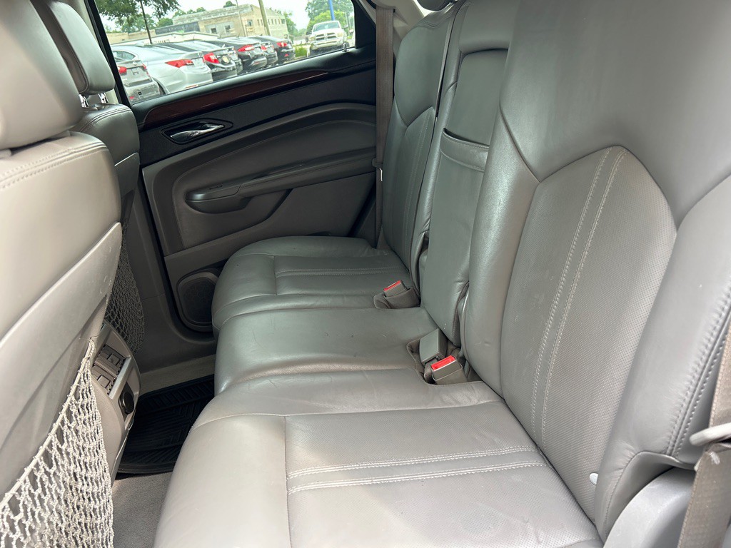 2011 Cadillac SRX Image 12