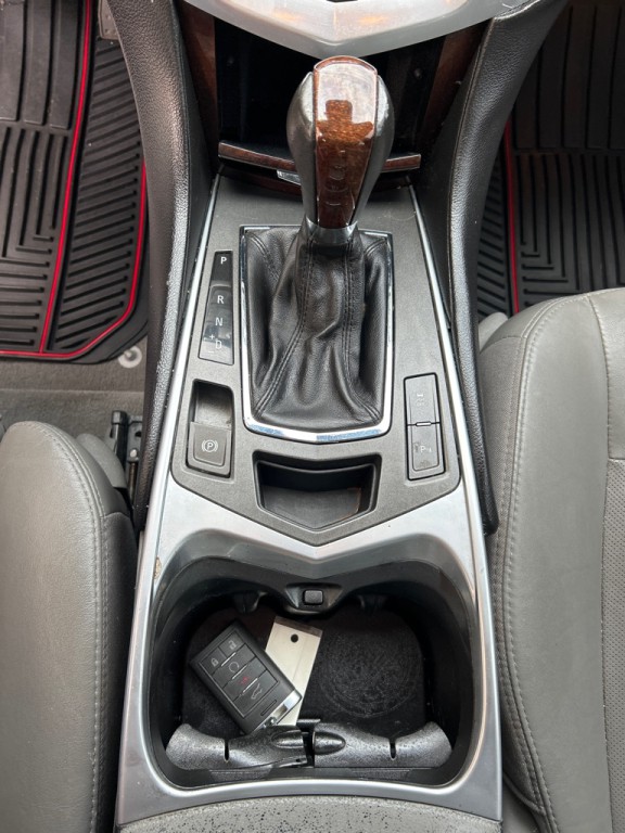 2011 Cadillac SRX Image 15