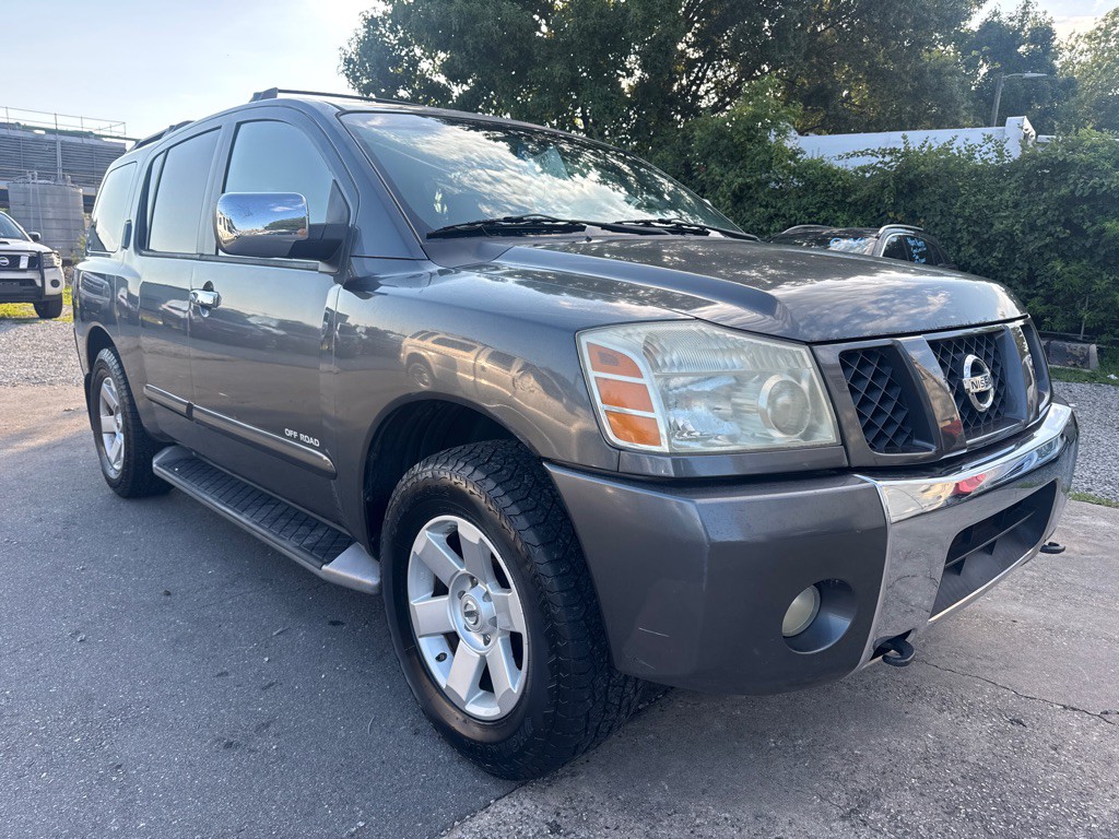 2004 Nissan Armada Image 1