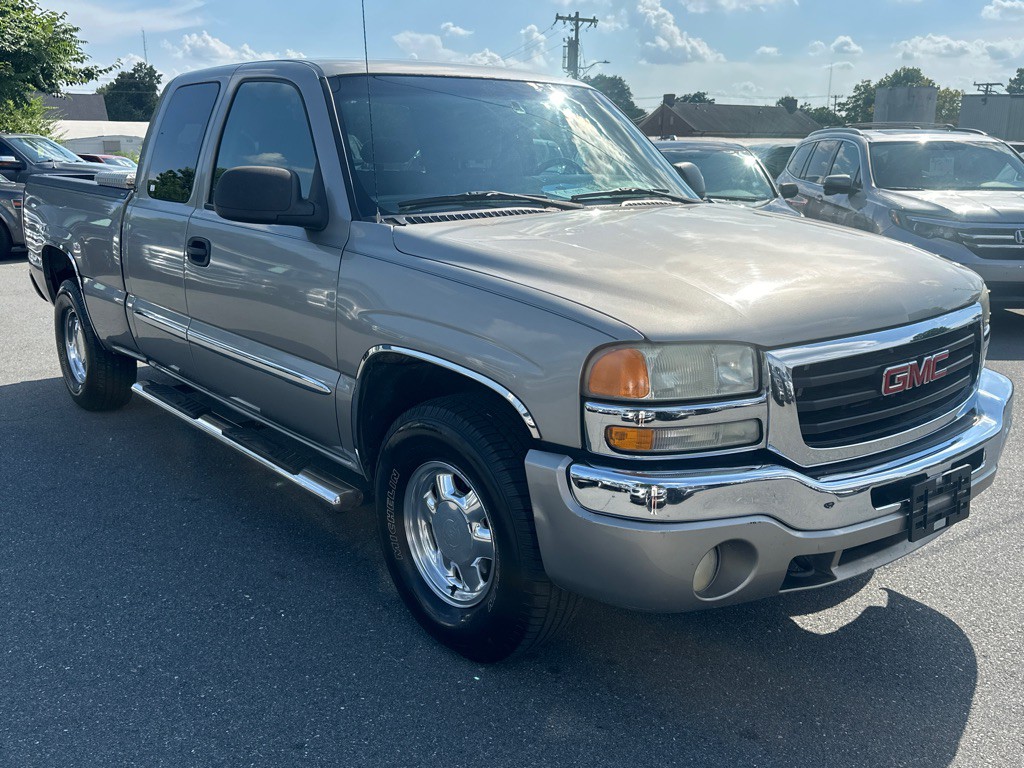 2003 GMC Sierra Image 7