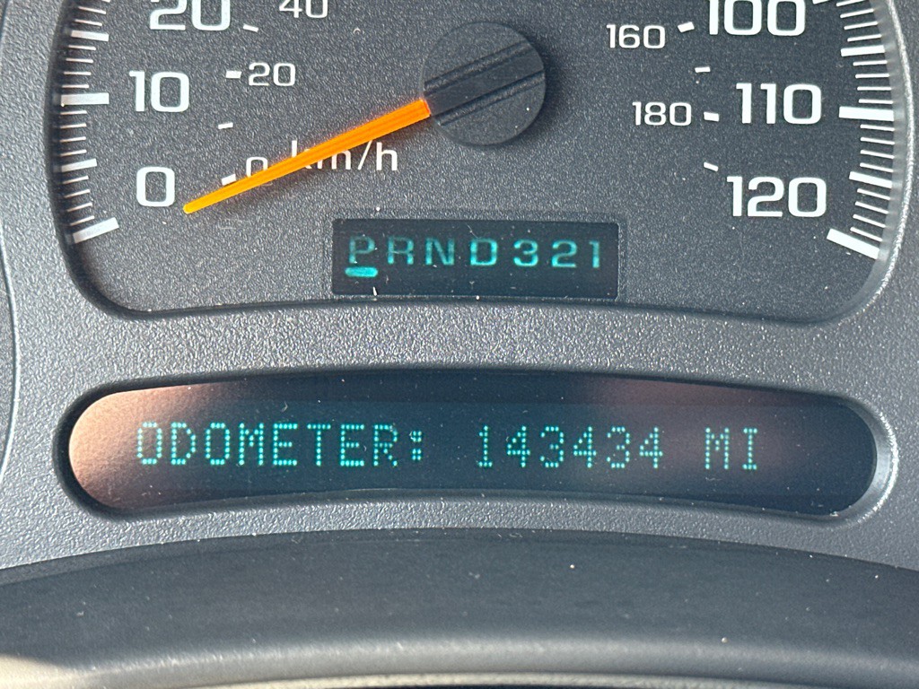 2003 GMC Sierra Image 21