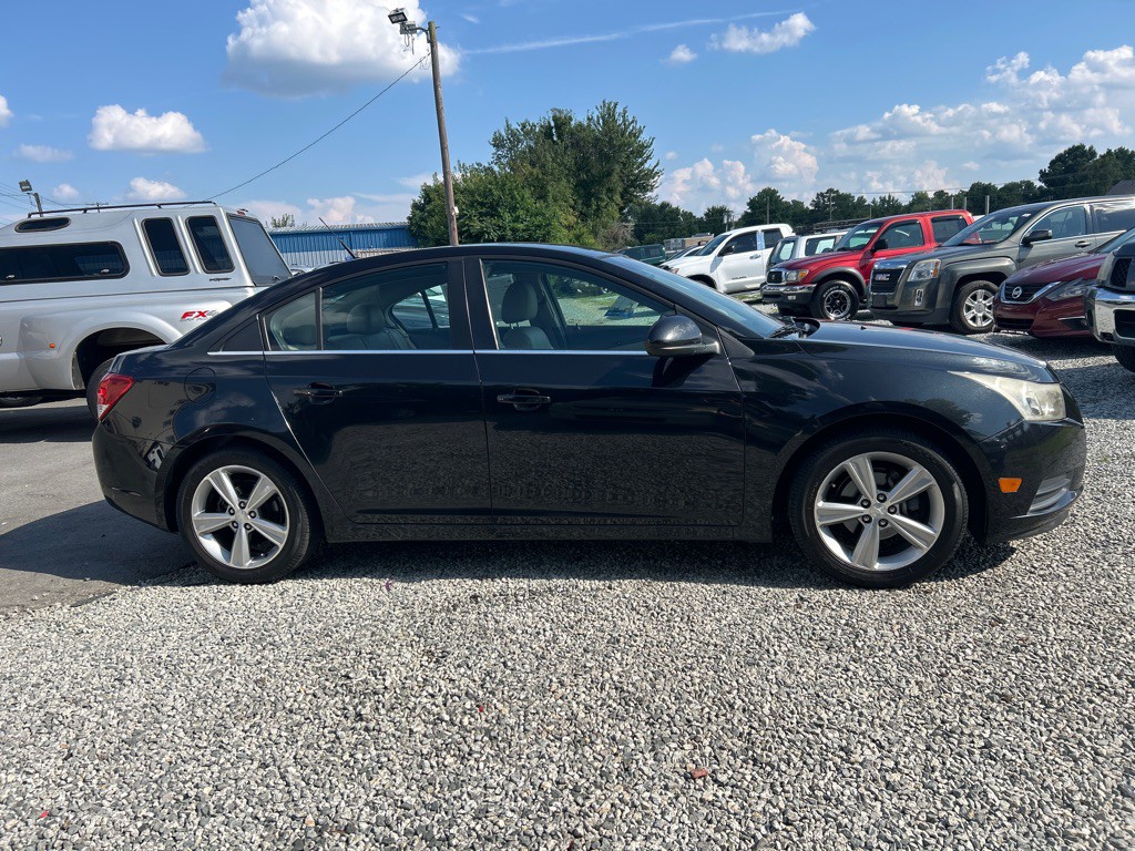 2012 Chevrolet Cruze Image 4