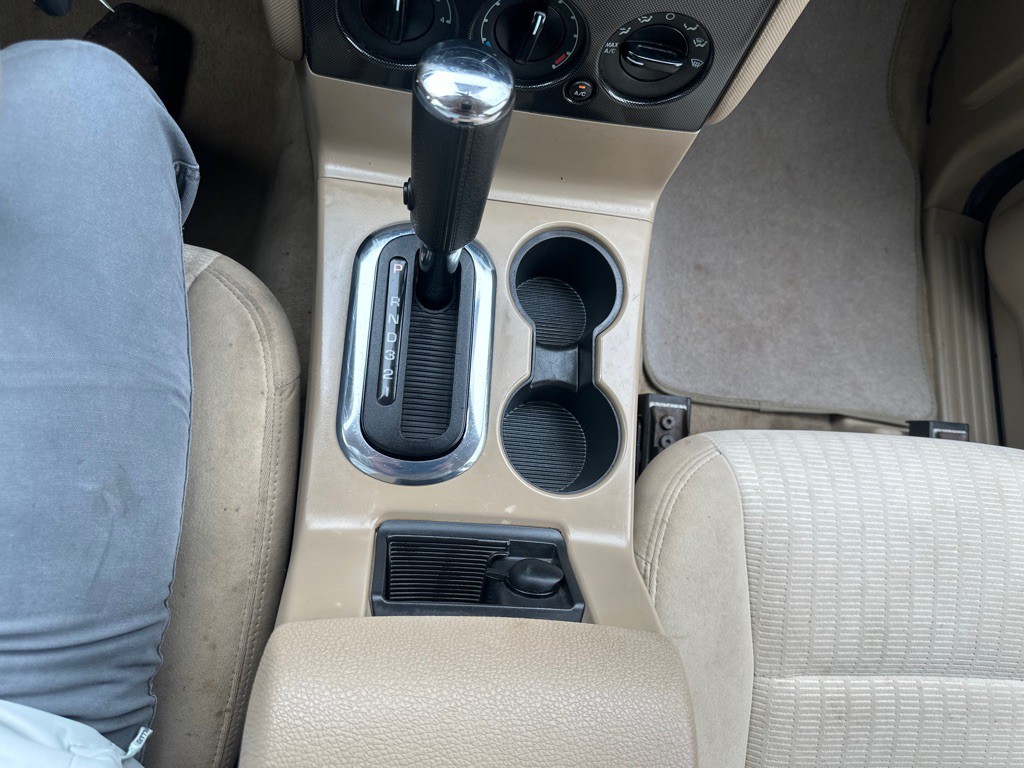 2008 Ford Explorer Image 19
