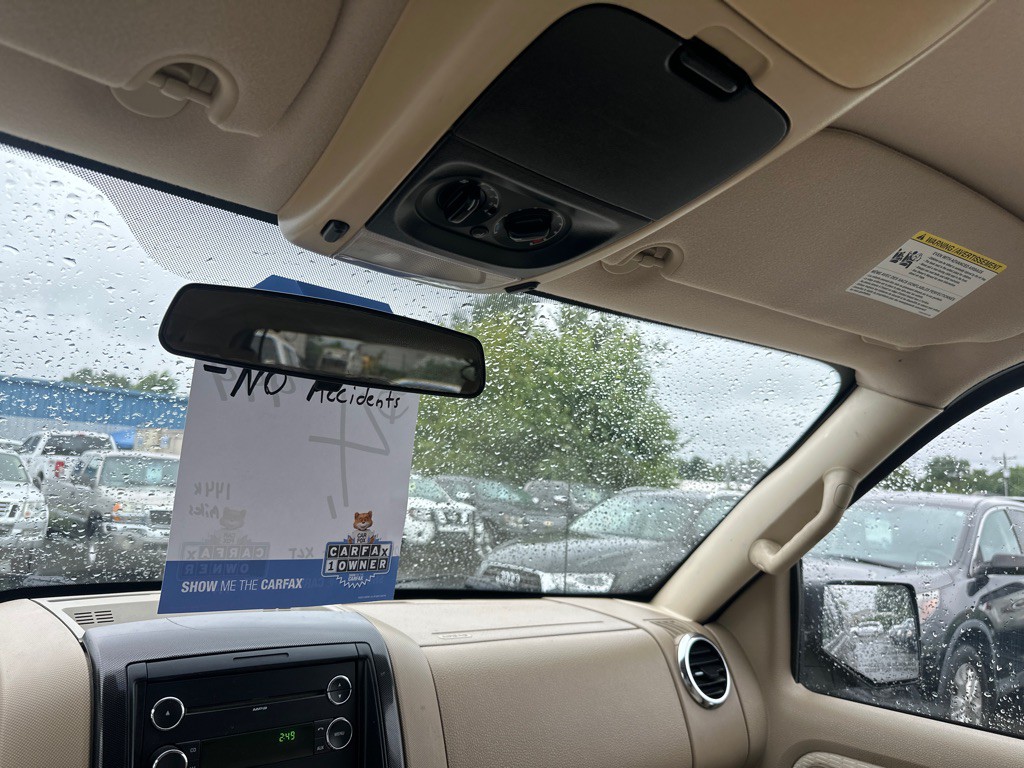 2008 Ford Explorer Image 21