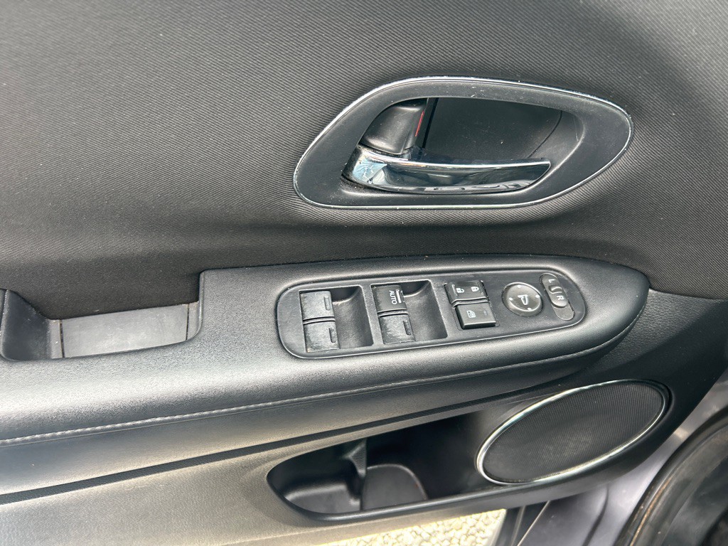 2016 Honda HR-V Image 11