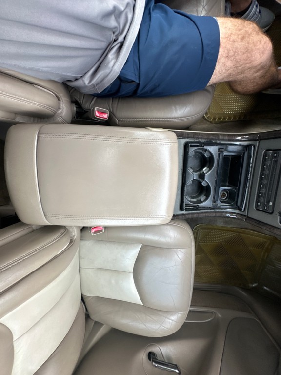 2005 GMC Yukon Image 22