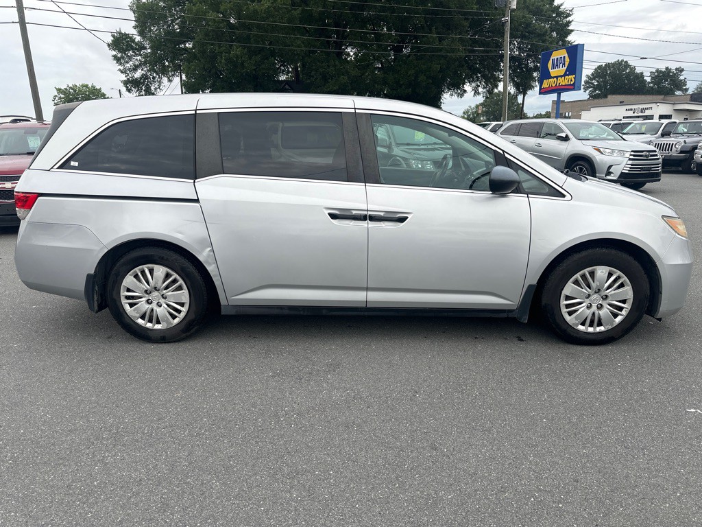 2014 Honda Odyssey Image 6