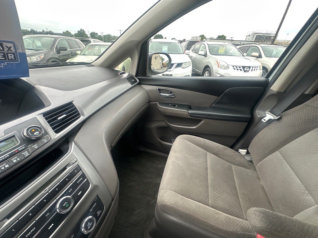 2014 Honda Odyssey Image 23