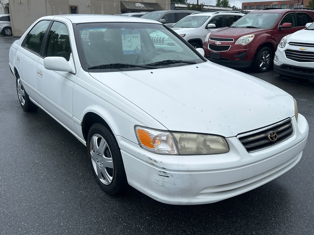 2000 Toyota Camry Image 7