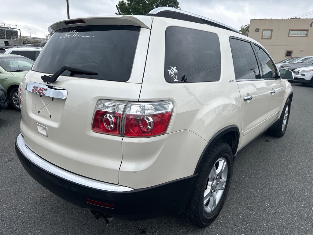 2008 GMC Acadia Image 5
