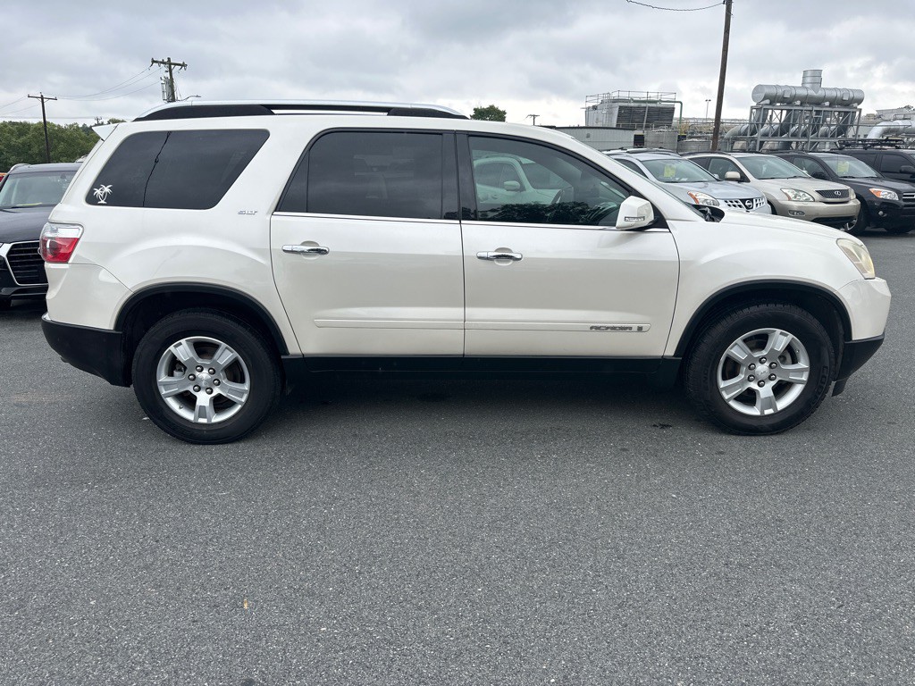 2008 GMC Acadia Image 6