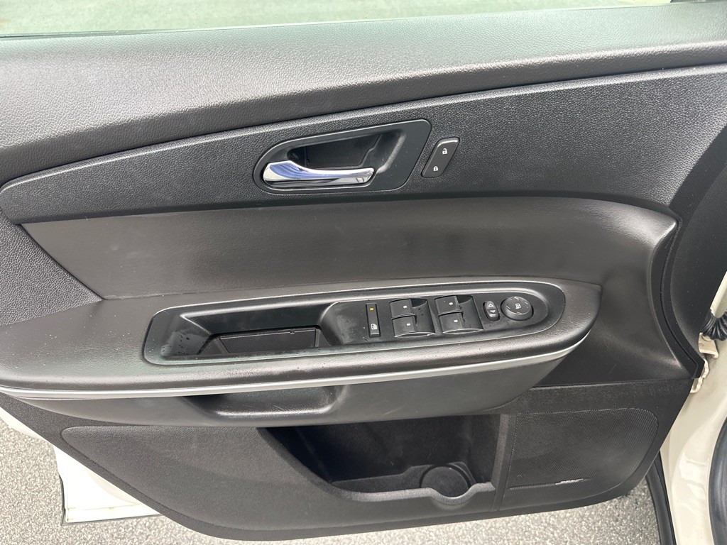 2008 GMC Acadia Image 11