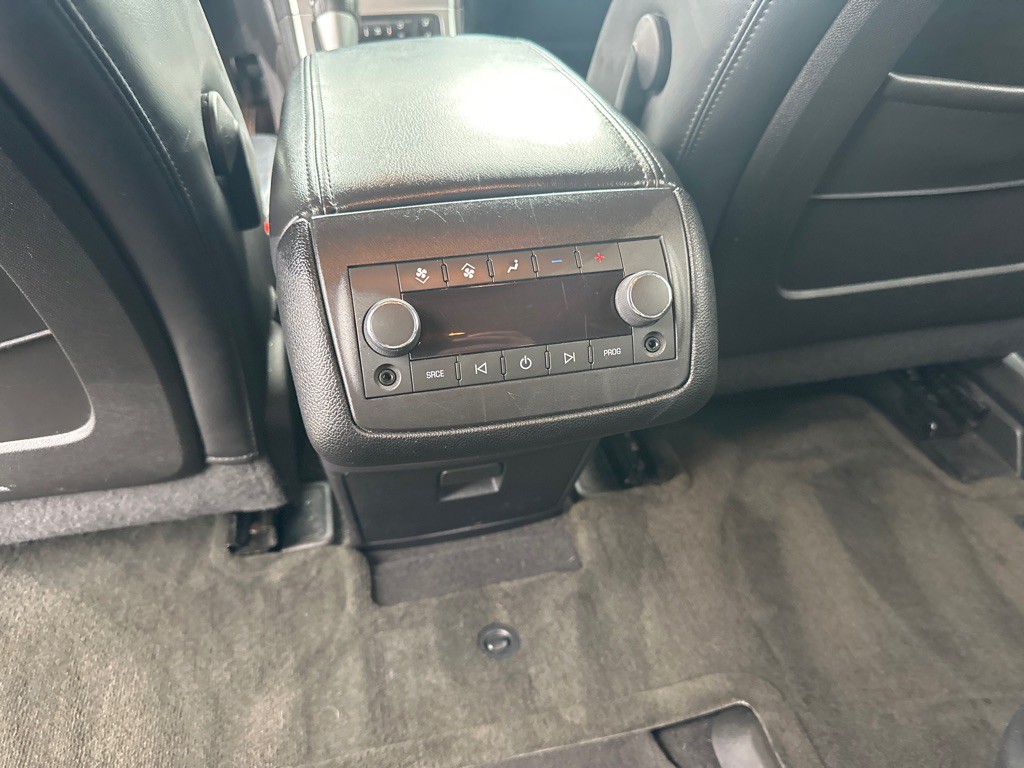 2008 GMC Acadia Image 14