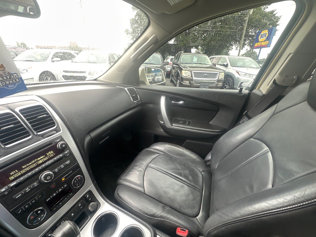 2008 GMC Acadia Image 22