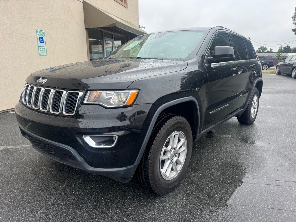 2018 Jeep Grand Cherokee Image 1
